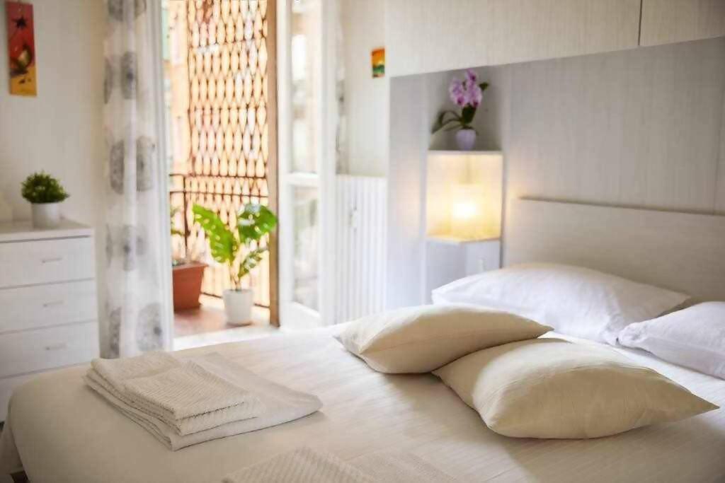 Sunny San Siro Stadio Apartment Milano Eksteriør bilde